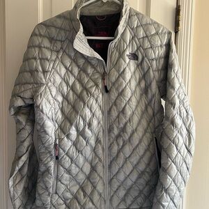 The North Face Women's Gray Quilted Jacket